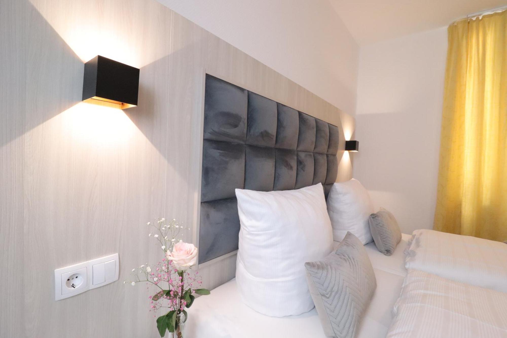 Hotel Kurparkblick Bad Bergzabern Luaran gambar