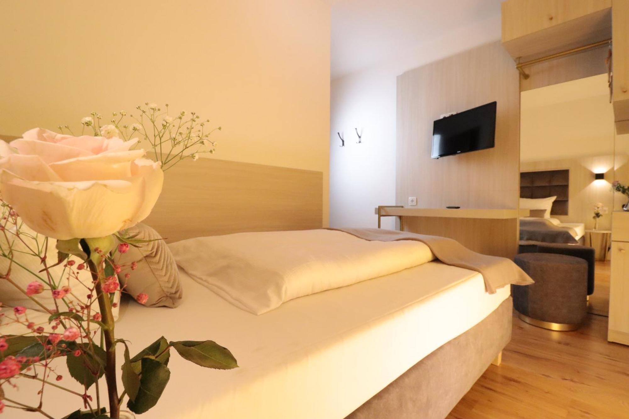 Hotel Kurparkblick Bad Bergzabern Luaran gambar
