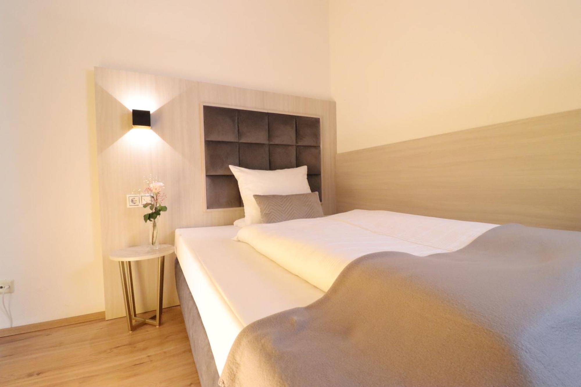 Hotel Kurparkblick Bad Bergzabern Luaran gambar